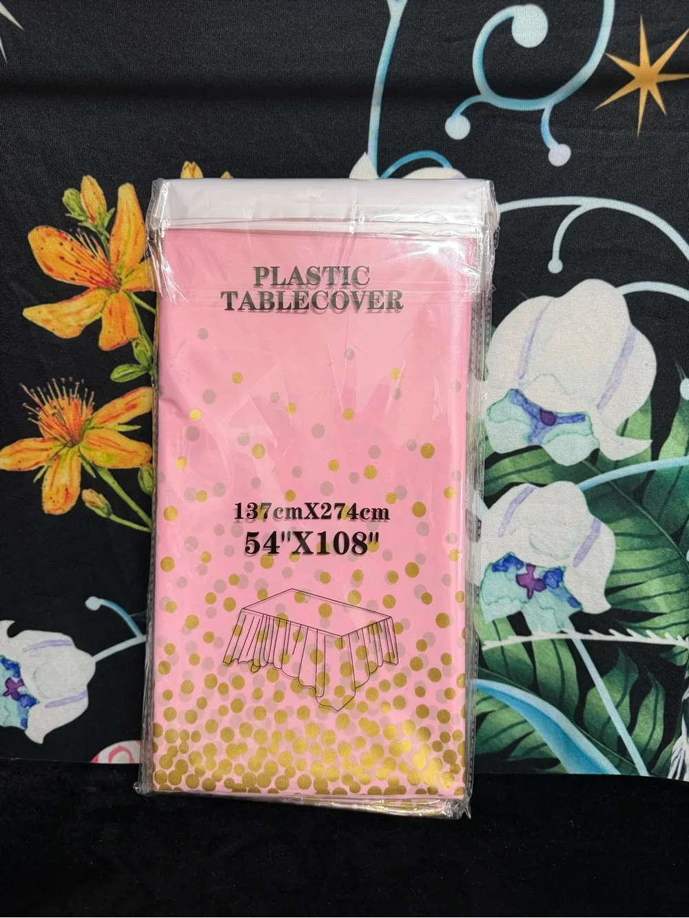 Plastic Tablecover - Pink with Gold Dots